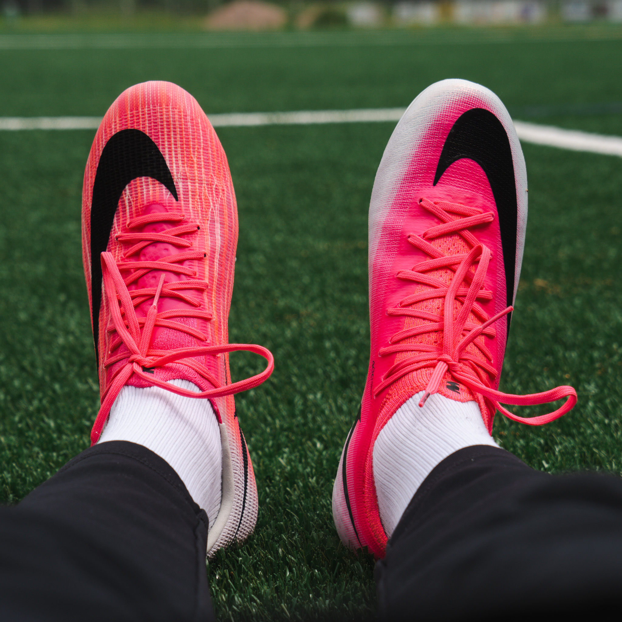 Nike Vapor 17 oder Superfly 11 - Welcher Mercurial passt besser zu dir?